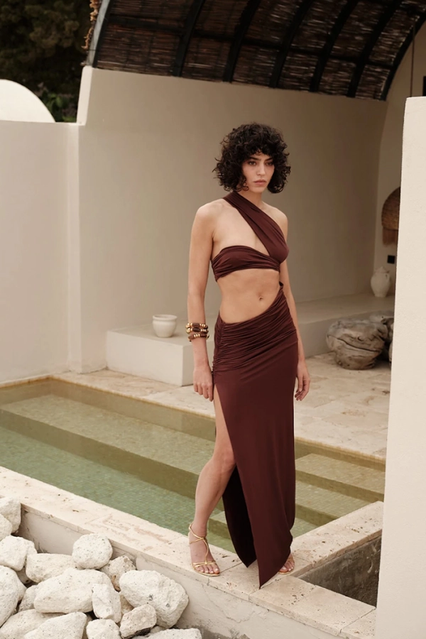 Ola Low-cut Long Dress