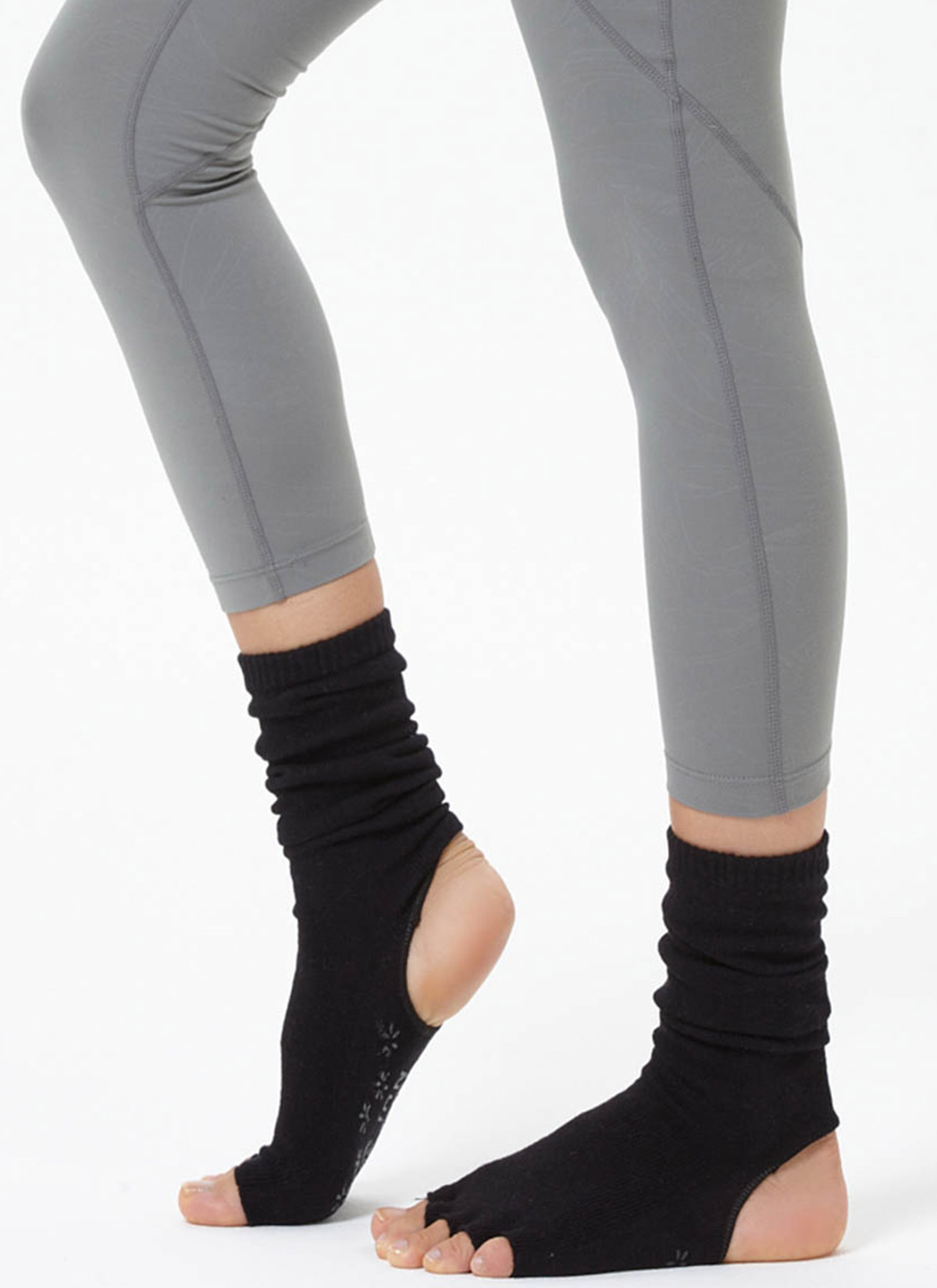 Siyah Bilekli Yoga & Pilates Çorabı